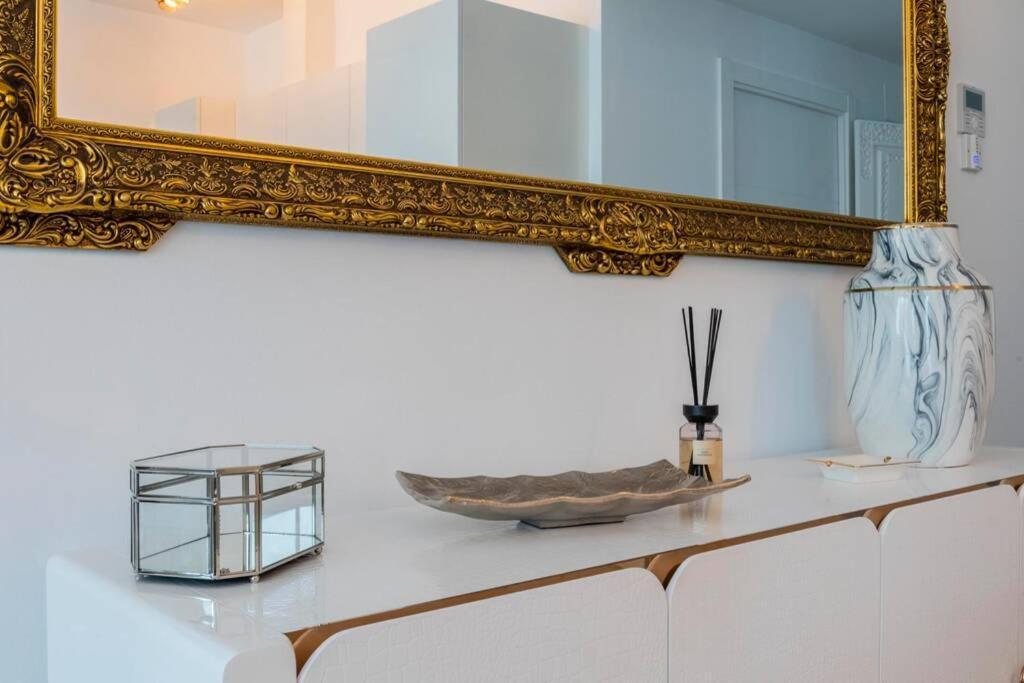 Puerto Banus Second Line, Luxury Apartement Marbella Zewnętrze zdjęcie